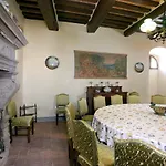 Castello Di Magrano * Carbonesca