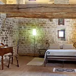 Country house Castello Di Magrano *