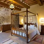 Castello Di Magrano * Carbonesca