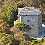 Country house Castello Di Magrano *