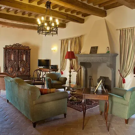 Castello Di Magrano 컨트리하우스 *