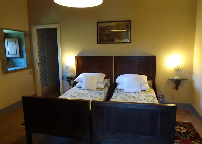 Castello Di Magrano * Carbonesca