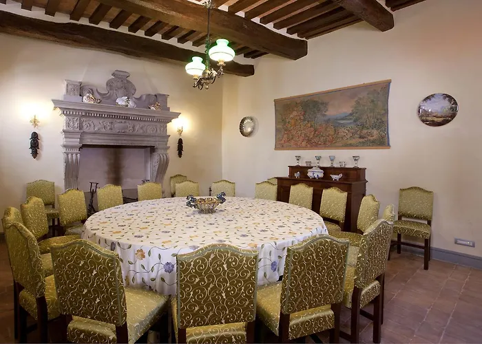 Castello Di Magrano Carbonesca